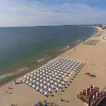 מלון Effect Grand Victoria סאני ביץ'
