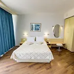Effect Grand Victoria מלון סאני ביץ'