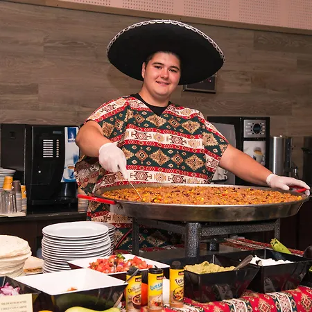 Hotel Effect Grand Victoria 4*