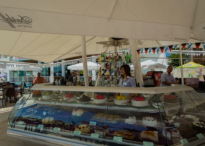 Effect Grand Victoria ホテル 4*