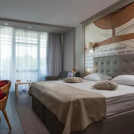 Effect Grand Victoria 4*
