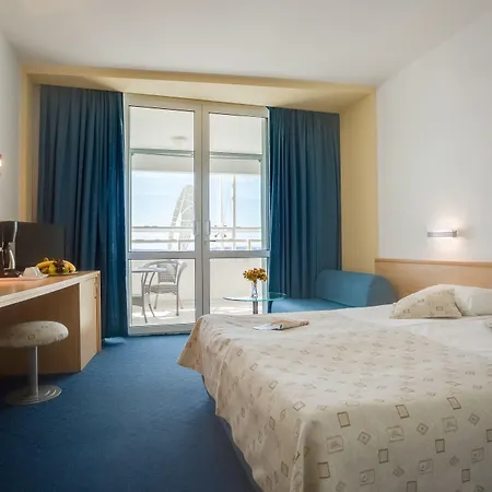 Hotell Effect Grand Victoria