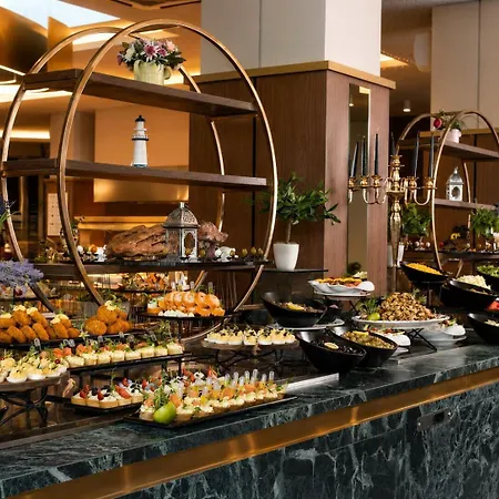 Effect Grand Victoria Hotell
