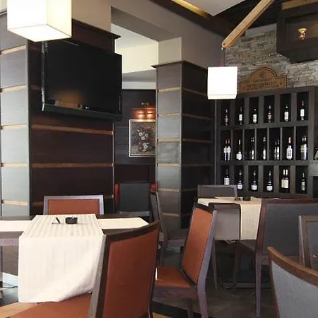 Hotel Effect Grand Victoria 4*