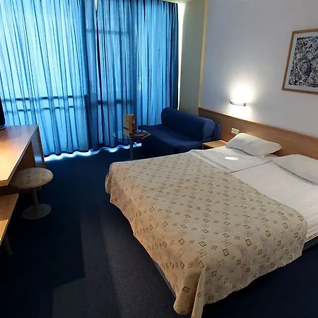 Effect Grand Victoria 4* Sunny Beach