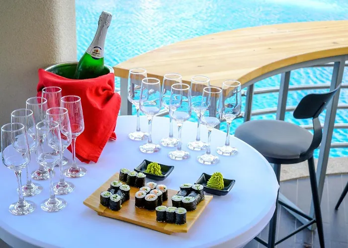 酒店 Effect Grand Victoria 4*