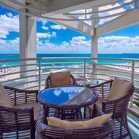 Effect Grand Victoria 4* Napospart