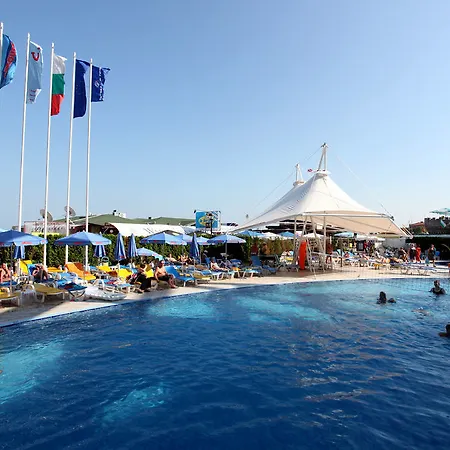 Hotel Effect Grand Victoria 4*