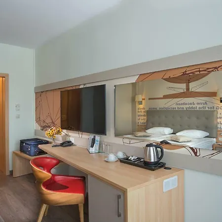 Effect Grand Victoria 4* Sunny Beach